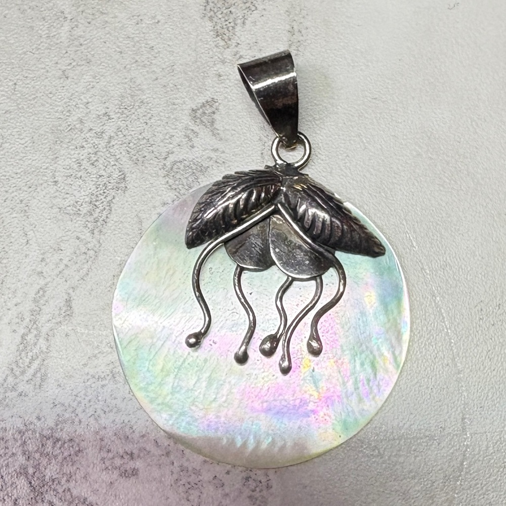 Silver 925 with mother of pearl Pendant